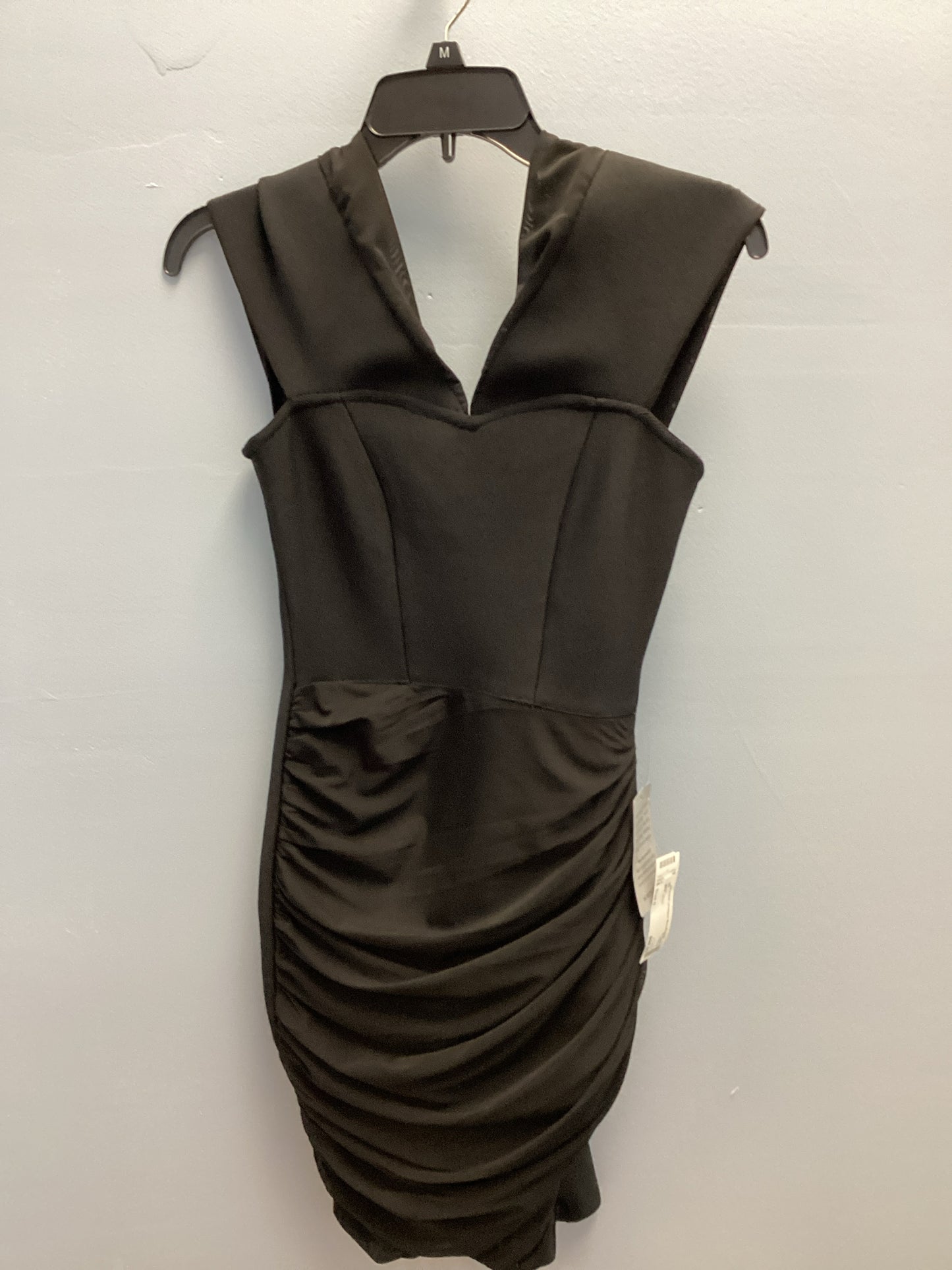 ELLIATT Size 0 Black Dress
