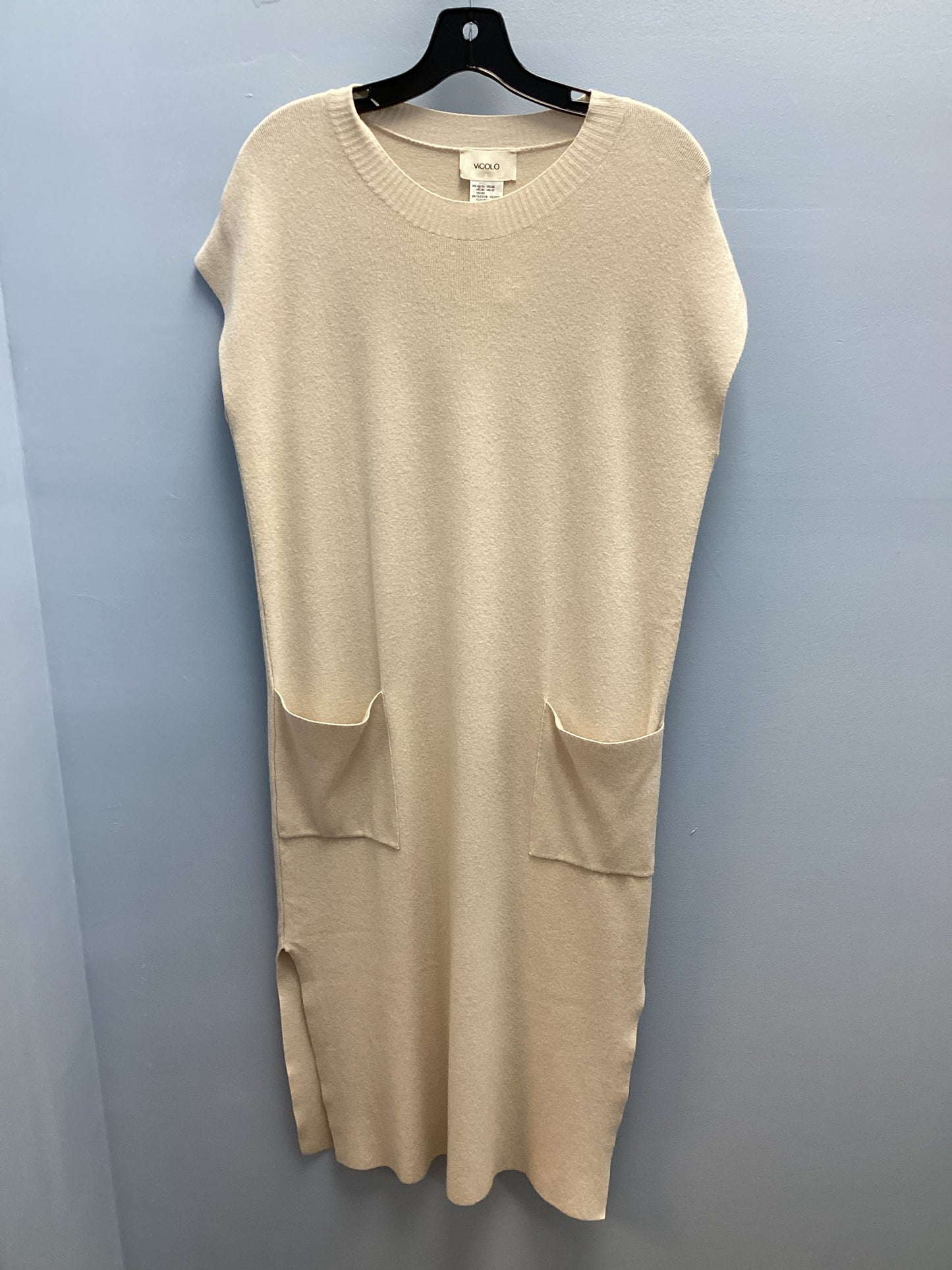 VICOLO Size M Tan stripe Dress