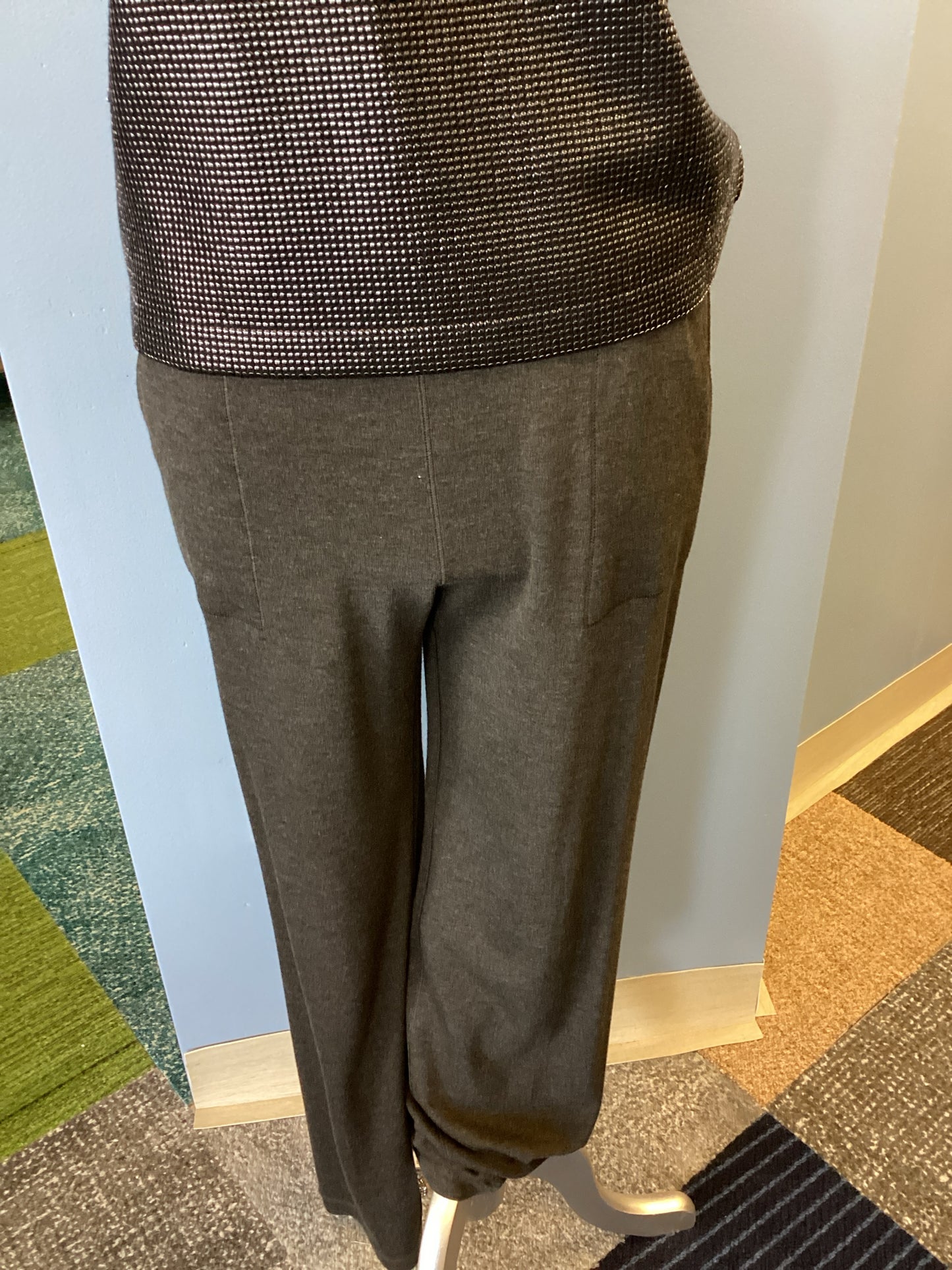 St. John Size Petite Charcoal Pants